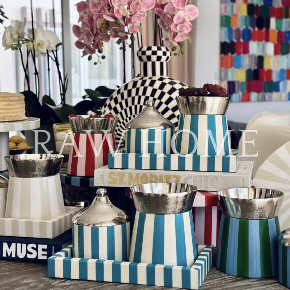 Carnival serving set